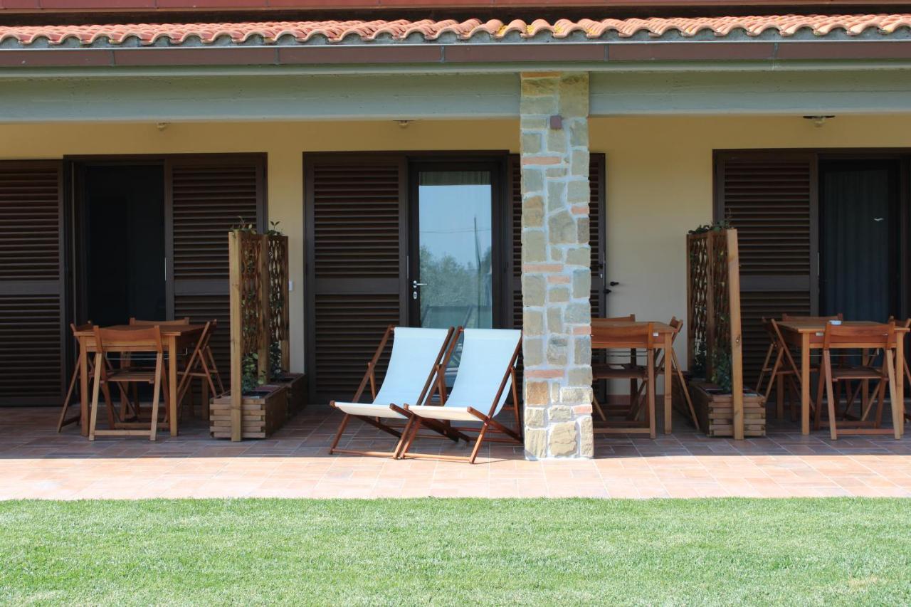 Agriturismo Il Vecchio Mandorlo كاستيغليون ديلا بيسكايا المظهر الخارجي الصورة
